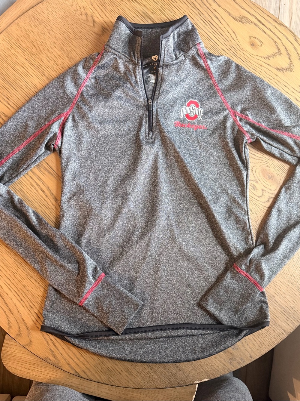 Ohio State women’s Gray Quarter-Zip Pullover size small